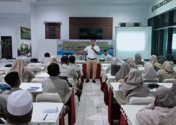 Rekognisi dosen dalam kegiatan pelatihan guru – guru di SMA Tarbiyah