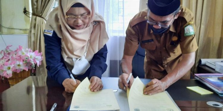 Ketua Program Studi dan Pimpinan FKIP UMSU melakukan Penandatanganan MoU Dengan Kacabdis Aceh Tenggara