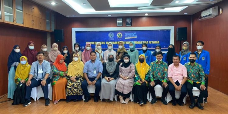 Pemberian Tali Asih Kepada Mahasiswa Berprestasi FKIP UMSU